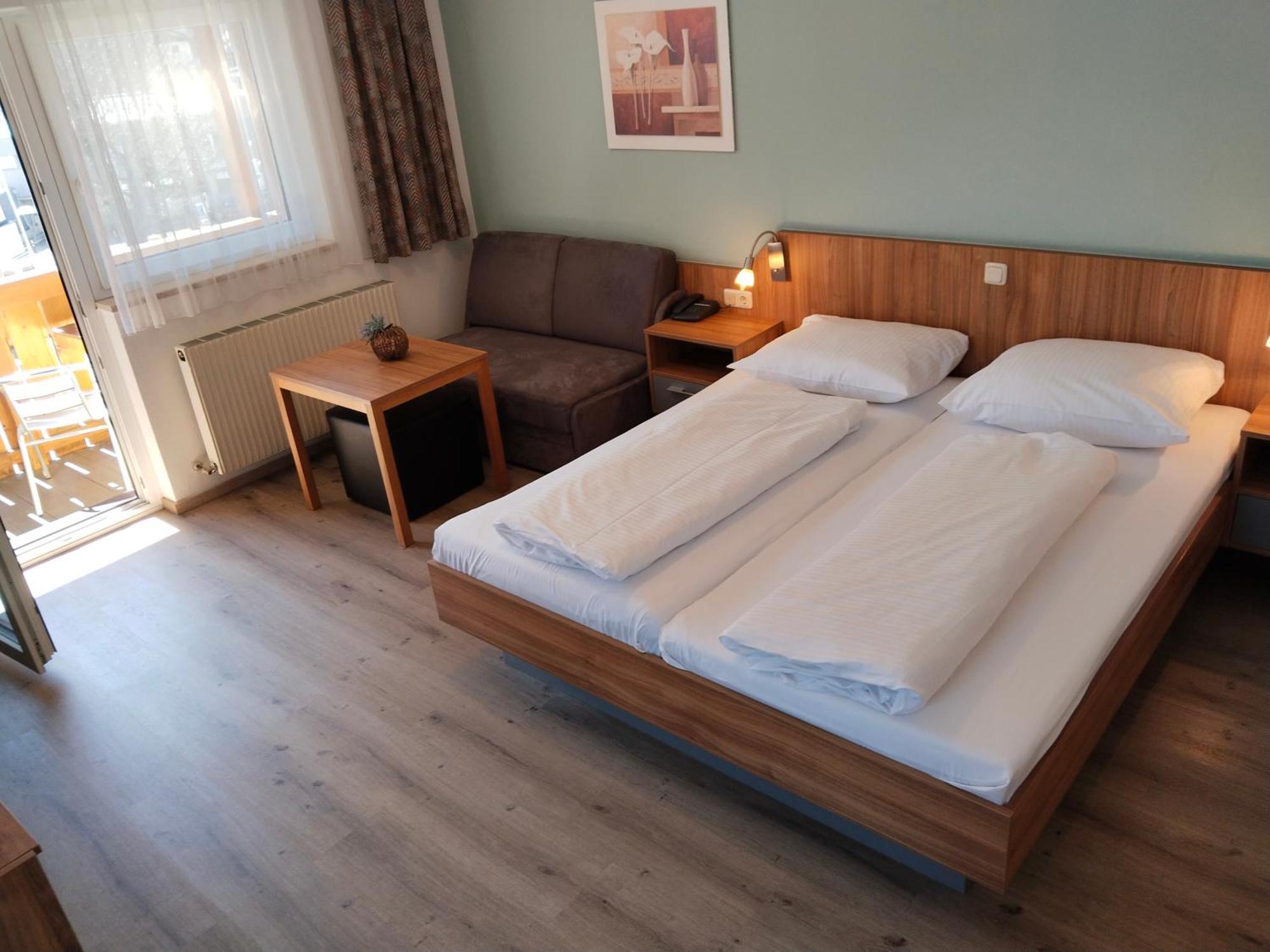 Dolomitenhotel Lienz Buitenkant foto